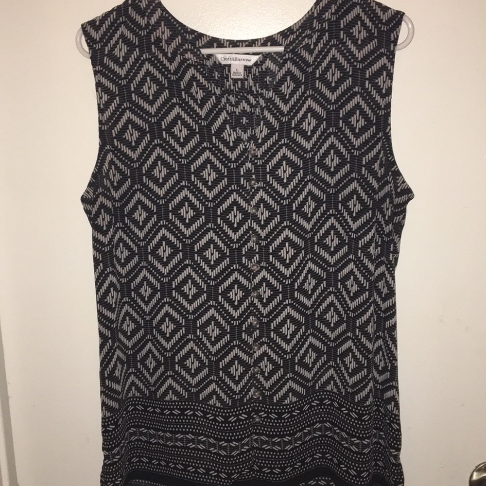 Croft & Barrow sheer black and cream sleeveless
